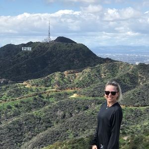 Meet your Posher, Emilee